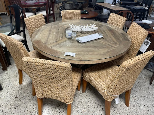 Consignment Shop «Design Furniture Outlet & Consignment», reviews and photos, 1928 Gulf to Bay Blvd, Clearwater, FL 33765, USA