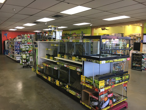 Pet Store «Tye-Dyed Iguana - Reptiles», reviews and photos, 1905 W U.S. 50, Fairview Heights, IL 62208, USA