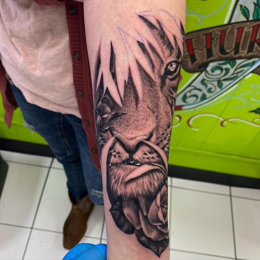 Explore elbow tattoo ideas men, creative tattoo ideas in Pendleton, available at TRUE GRIT TATTOO