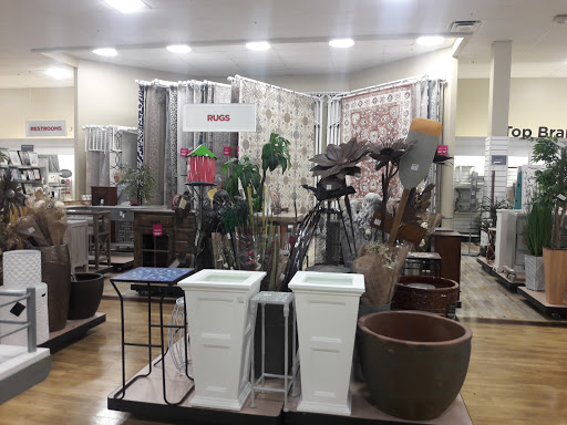 Department Store «HomeGoods», reviews and photos, 9023 Columbus Pike, Lewis Center, OH 43035, USA