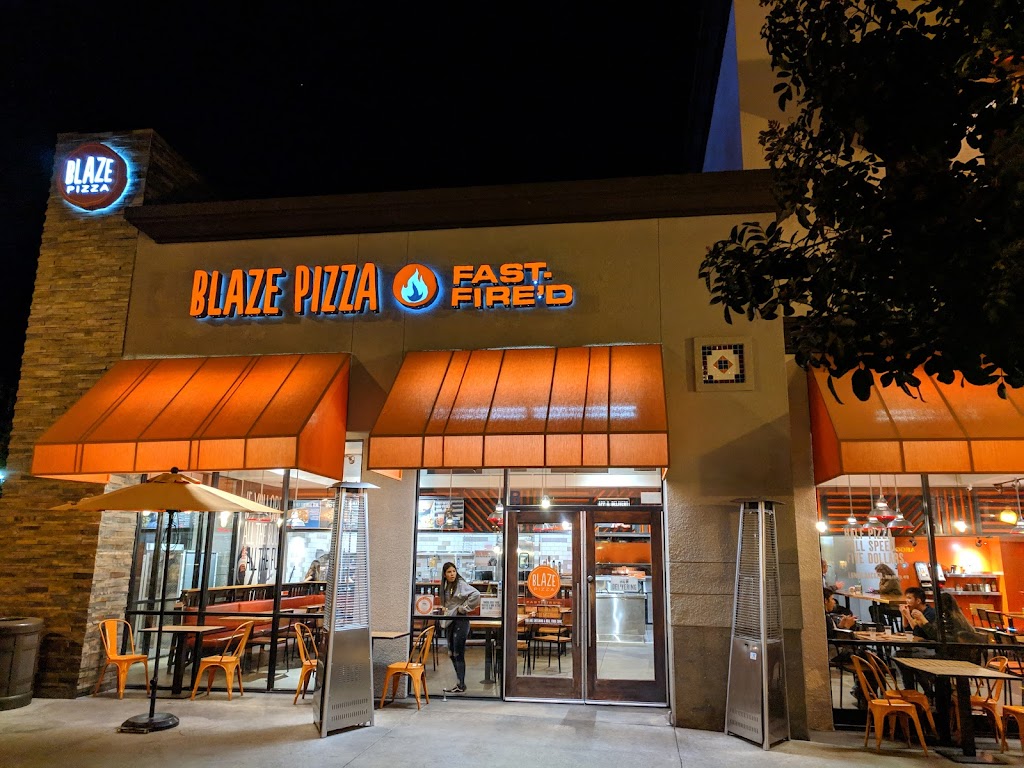 Blaze Pizza 92821
