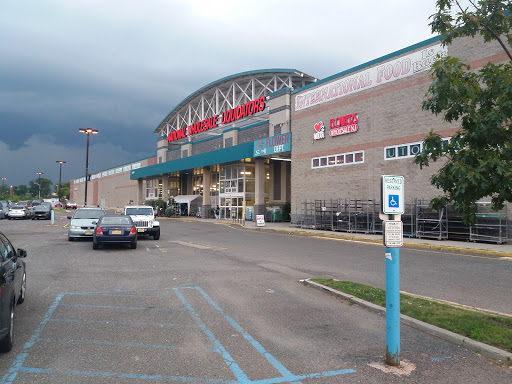 Discount Store «National Wholesale Liquidators», reviews and photos, 370 Essex St, Lodi, NJ 07644, USA