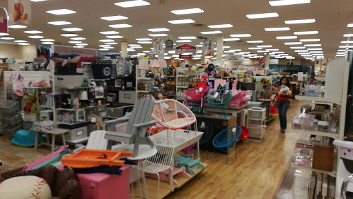 Department Store «HomeGoods», reviews and photos, 5130 Nicholson Ln, Kensington, MD 20895, USA