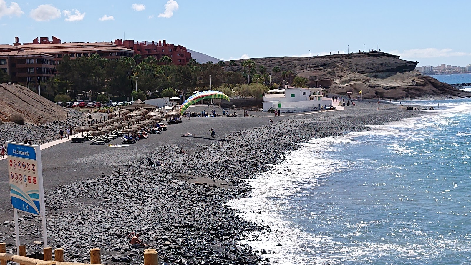 Foto de Playa del Veril e o assentamento