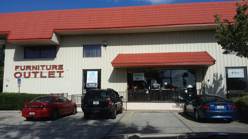 Hudson’s Furniture & Mattress Outlet, 3290 W 1st St, Sanford, FL 32771, USA, 
