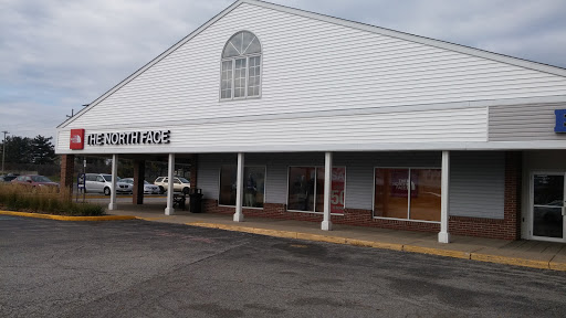 Clothing Store «The North Face Outlet», reviews and photos, 1201 Lighthouse Pl, Michigan City, IN 46360, USA
