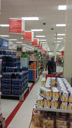 Department Store «Target», reviews and photos, 1750 W 37th St, Hialeah, FL 33012, USA