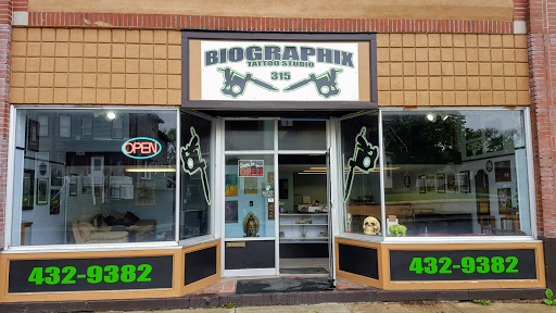 Tattoo Shop «BioGraphix Tattoo Studio», reviews and photos, 147 W Manlius St, East Syracuse, NY 13057, USA