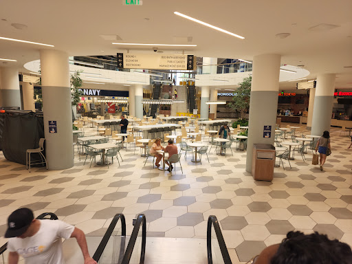 Shopping Mall «Glendale Galleria», reviews and photos, 100 W Broadway, Glendale, CA 91210, USA