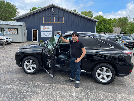 Used Car Dealer «Rogomobiles, Inc.», reviews and photos, 8670 MN-7, St Bonifacius, MN 55375, USA