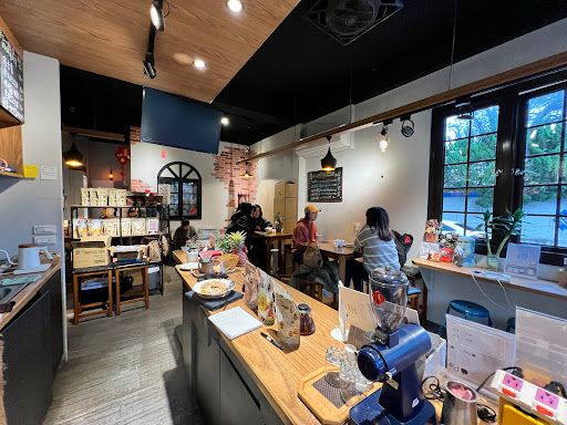 野人獻曝 咖啡 龍潭