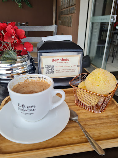 Logo da empresa - Café com Brigadeiro