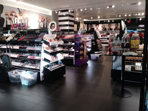 Cosmetics Store «SEPHORA», reviews and photos, 6600 Topanga Canyon Blvd, Canoga Park, CA 91303, USA