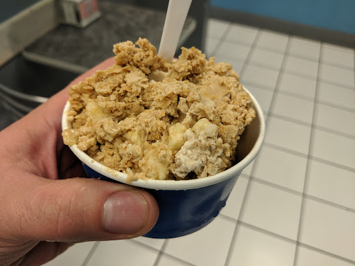 Ice Cream Shop «The Arctic Scoop», reviews and photos, 841 S Hurstbourne Pkwy, Louisville, KY 40222, USA