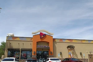 Taco Bell image