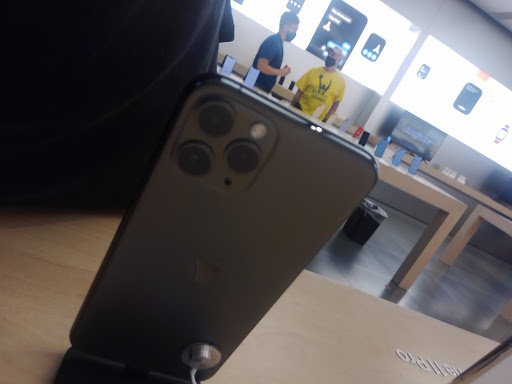 Computer Store «Apple Southcenter», reviews and photos, 801 Southcenter Mall, Tukwila, WA 98188, USA