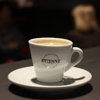 Photos du propriétaire du Café ETIENNE Coffee & Shop Vaulx-en-Velin Carré de Soie - n°5