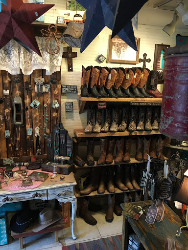 Boutique «Cowboys and Angels Boutique», reviews and photos, 7552 Main St, Sykesville, MD 21784, USA