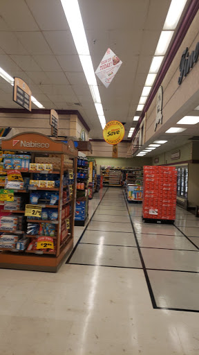 Grocery Store «Market Basket», reviews and photos, 6001 39th St, Groves, TX 77619, USA