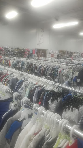 Clothing Store «Burlington Coat Factory», reviews and photos, 4247 Union Deposit Rd, Harrisburg, PA 17111, USA