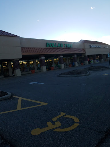 Dollar Store «Dollar Tree», reviews and photos, 124 E Geneva Square, Lake Geneva, WI 53147, USA