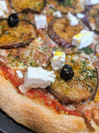 Plats et boissons du Pizzeria Le PasSage by La caravane d'olive pizzas à Orgon - n°7