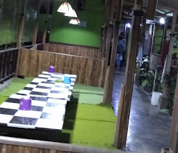 Fish Fresh Restaurant - Bu Untung photo