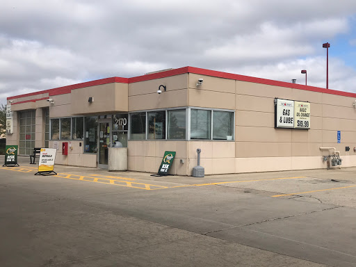 Woodman's Gas Station en Carpentersville