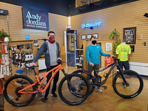 Andy Jordans Bicycle Warehouse image 7