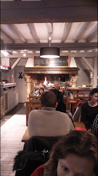 Atmosphère du Restaurant de grillades La Flottille à Étretat - n°12