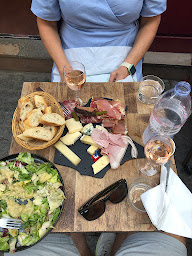 Photo n°48 de La Propriété Française à Paris ()