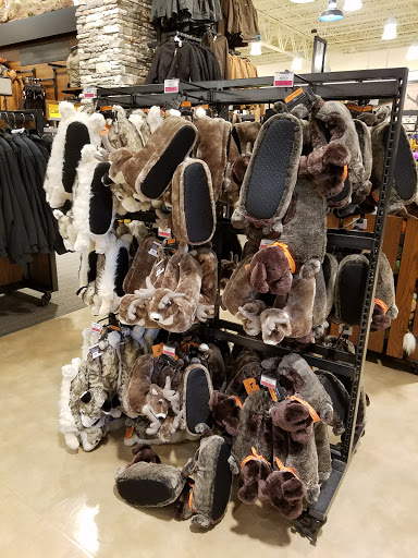 Outdoor Sports Store «Field & Stream», reviews and photos, 60 Old Mill Blvd, Washington, PA 15301, USA