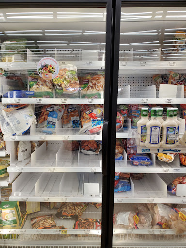 Grocery Store «Schnucks», reviews and photos, 2811 Homer Adams Pkwy, Alton, IL 62002, USA