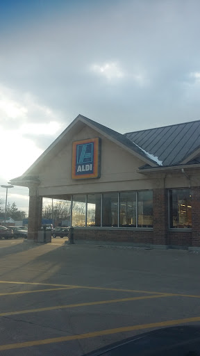 Supermarket «ALDI», reviews and photos, 4221 Center Rd, Brunswick, OH 44212, USA
