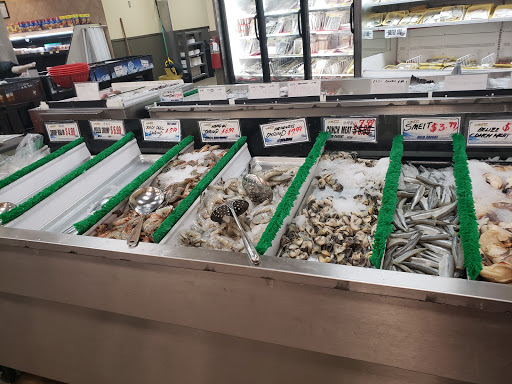 Grocery Store «Global Food», reviews and photos, 13814 Outlet Dr, Silver Spring, MD 20904, USA