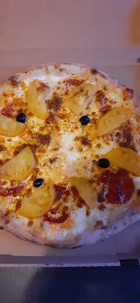 Plats et boissons du Pizzeria Le Four à Pizza à Gondrin - n°8