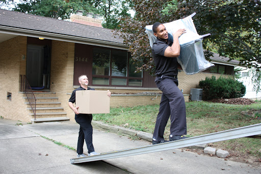 Moving Company «Akron Move It Now», reviews and photos, 1749 Main St, Cuyahoga Falls, OH 44221, USA