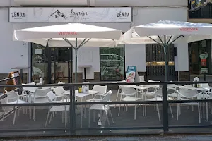 Lanín Café y Tapas image