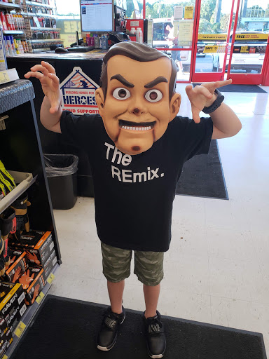 Auto Parts Store «Advance Auto Parts», reviews and photos, 1105 N Loop 336 W, Conroe, TX 77301, USA