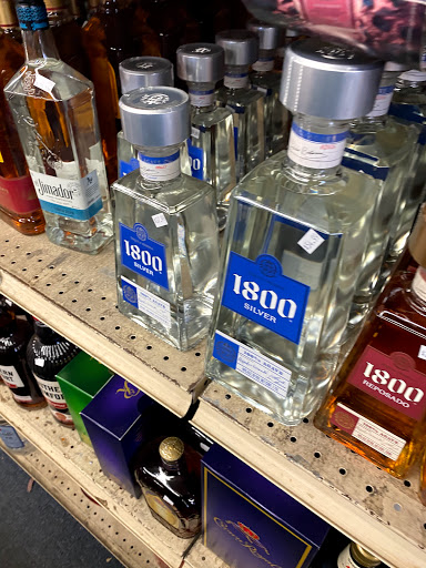 Liquor Store «West Hills Wines & Liquors», reviews and photos, 1720 New York Ave, Huntington Station, NY 11746, USA