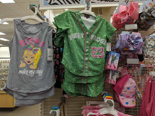 Department Store «Target», reviews and photos, 35401 Warren Rd, Westland, MI 48185, USA