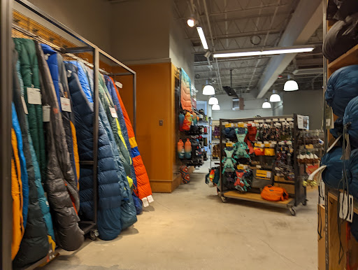Camping Store «REI», reviews and photos, 200 Ridge Pike #115, Conshohocken, PA 19428, USA