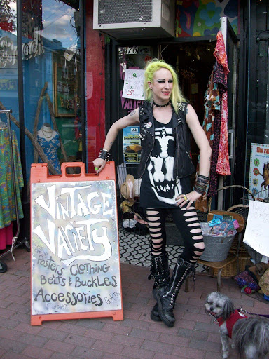 Thrift Store «Vintage Variety», reviews and photos, 76 1st Ave, Atlantic Highlands, NJ 07716, USA