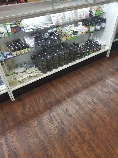 Tobacco Shop «Tobacco &more smoke & vape shop», reviews and photos, 11924 Seminole Blvd, Largo, FL 33778, USA