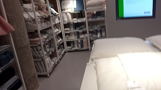 IKEA Πειραιάς