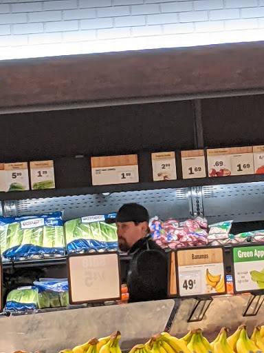 Grocery Store «Meijer», reviews and photos, 3145 Ann Arbor-Saline Rd, Ann Arbor, MI 48103, USA