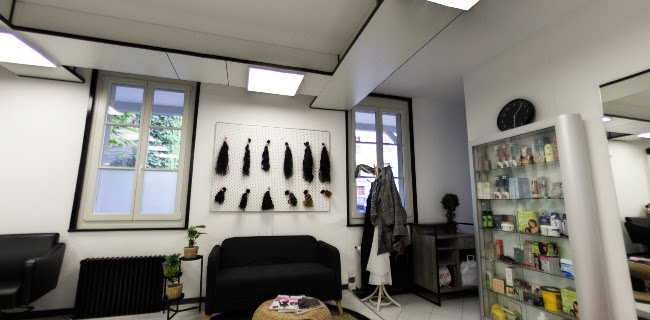 Coiffure Black or White - Carouge