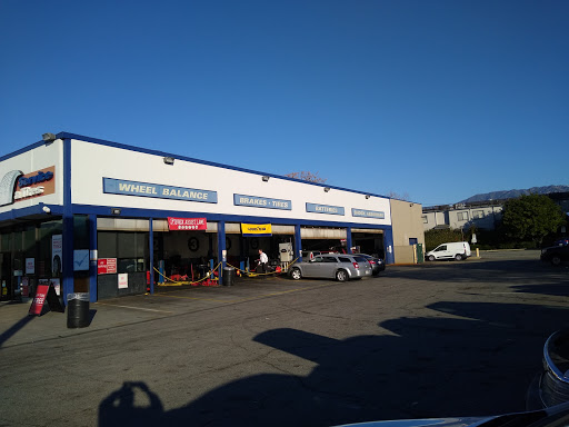 Auto Parts Store «Pep Boys Auto Parts & Service», reviews and photos, 1231 San Fernando Rd, San Fernando, CA 91340, USA