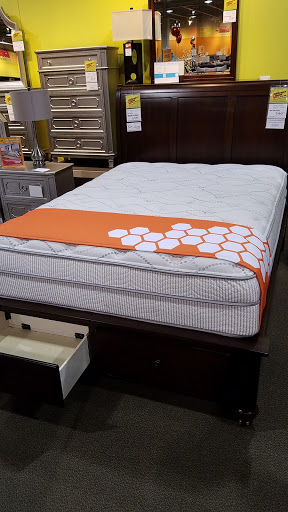 Furniture Store «Art Van Furniture - Livonia», reviews and photos, 29905 W Seven Mile Rd, Livonia, MI 48152, USA