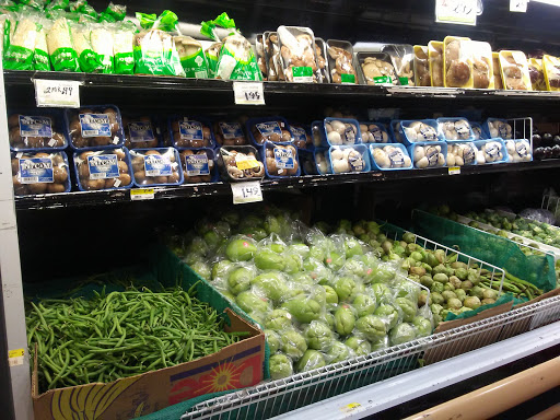 Grocery Store «Global Food», reviews and photos, 1476 N Beauregard St, Alexandria, VA 22311, USA